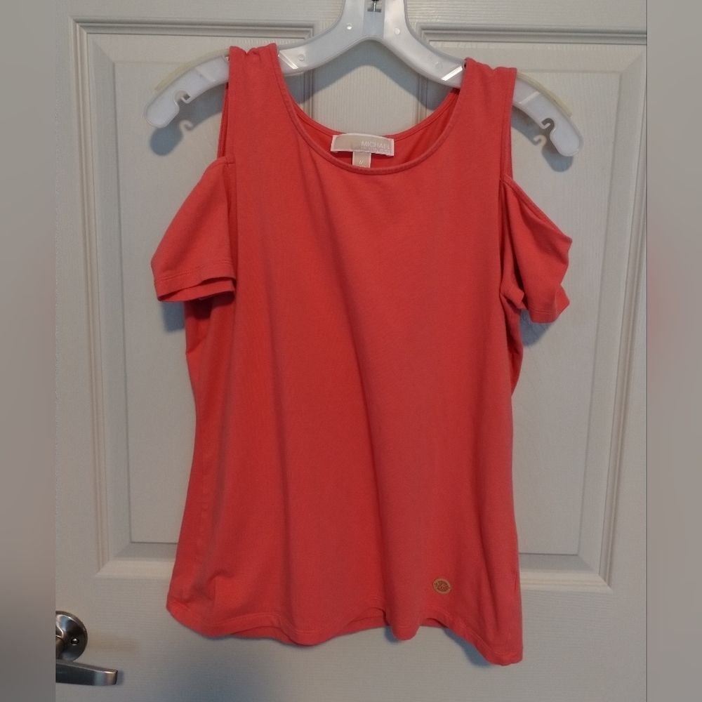 MICHAEL Michael Kors Coral Cold Shoulder Top Size M